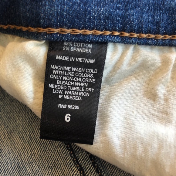 Express High Rise Jean Shorts - Picture 3 of 3